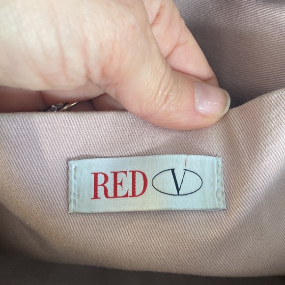 Gorgeous Valentino handbag with signature bow - Picture 16 of 17